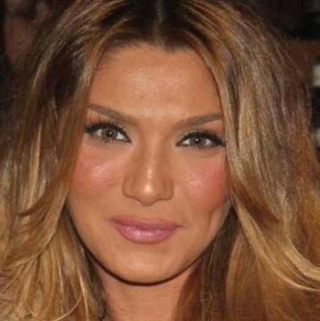 Η Αγγελική Ηλιάδη είναι έγκυος 5 μηνών και περιμένει...