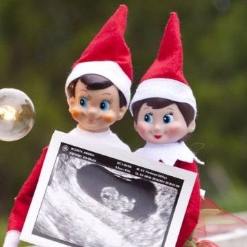 Πώς να ανακοινώσετε την εγκυμοσύνη σας... γιορτινά!