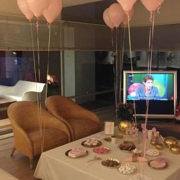 Ελληνίδα ηθοποιός ετοιμάζει τα πρώτα γενέθλια της κόρης της! (εικόνες)