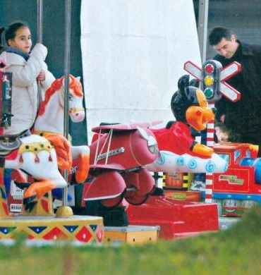 Θοδωρής Ζαγοράκης: Στον ζωολογικό κήπο με τα παιδιά του