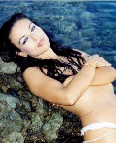 Η Ελένη Φιλίνη με μαγιό (φωτογραφίες)