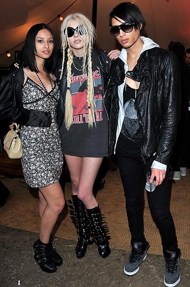 Η Taylor Momsen ζευγάρι με τον γιο του Paul Weller