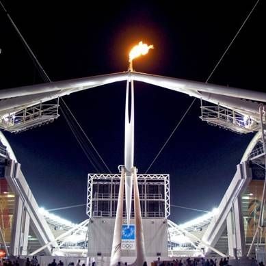 Ολυμπιακοί Αγώνες: Ανατριχίλα! Το ζεϊμπέκικο της έναρξης στους Ολυμπιακούς Αγώνες της Αθήνας (vid)