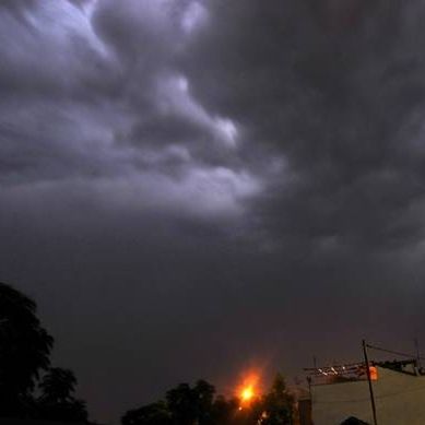 Έκτακτο δελτίο επιδείνωσης καιρού – Σε αυτές τις περιοχές θα εκδηλωθούν καταιγίδες και χαλάζι