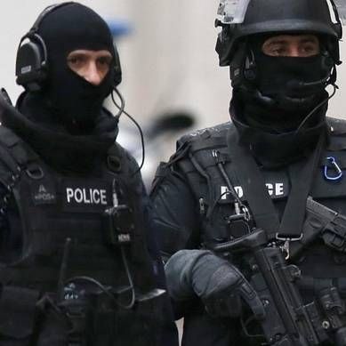 Εκλογές Γαλλία 2017: Συναγερμός στην πόλη Μπεσανσόν - Εκκενώθηκε εκλογικό τμήμα (Pic)