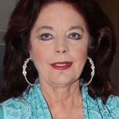 «Έφυγε» από τη ζωή η Καίτη Παπανίκα