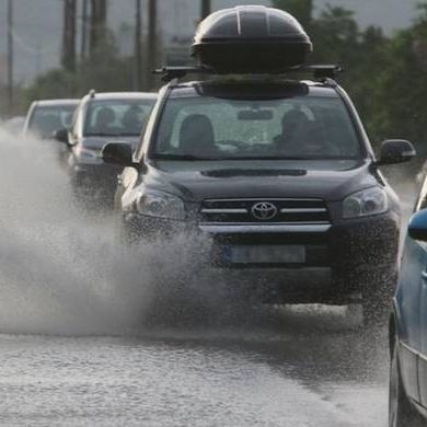 Καιρός Δεκαπενταύγουστου: Έρχεται τριήμερο κακοκαιρίας - Πού και πότε θα βρέξει