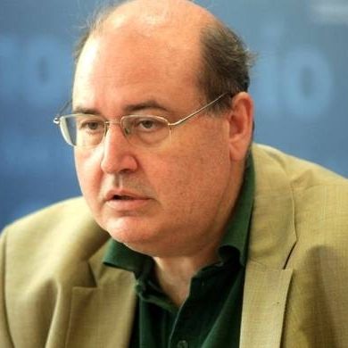 Επιστολή καταπέλτης προς Νίκο Φίλη: «Δεν θα πετάξετε το παιδί μου στον Καιάδα»