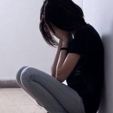 «Βγάλε τα ρούχα σου, αλλιώς θα στα σκίσω» - Συγκλονιστική εξομολόγηση για το βιαστή των Εξαρχείων