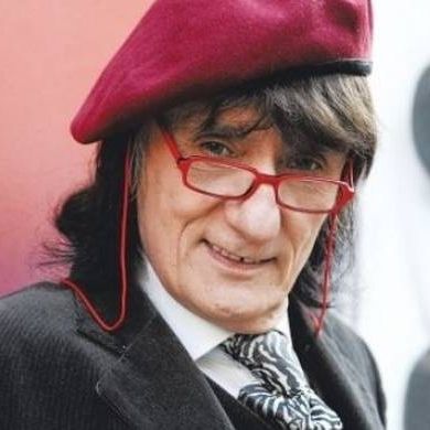 Στάθης Ψάλτης - Δείτε για πρώτη φορά την κόρη και τις εγγονές του