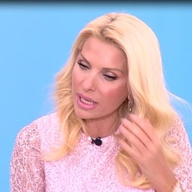 Ελένη Μενεγάκη: Δε φαντάζεστε τι έκανε στις διακοπές της