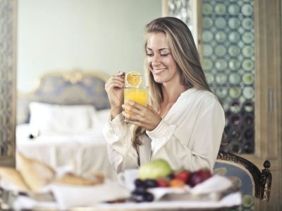 Το fasting ενισχύει τα επίπεδα ενέργειας και διάθεσης αλλά μόνο σε συγκεκριμένο χρονικό διάστημα