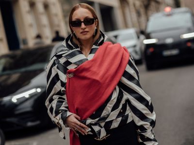 To αιώνιο debate στο προσωπικό στυλ: Μονοχρωμία με neutral αποχρώσεις ή έντονα χρώματα και prints