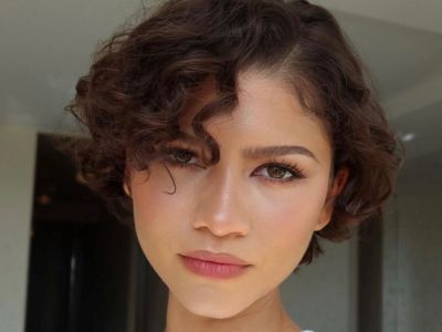 Η πιο τολμηρή αλλαγή της  Zendaya, στο show του οίκου  Louis Vuitton με bixie cut
