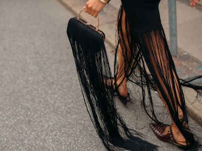 Obsession με τα κρόσια: Το trend που δεν λέει να φύγει  & πώς να το εντάξεις στα looks σου