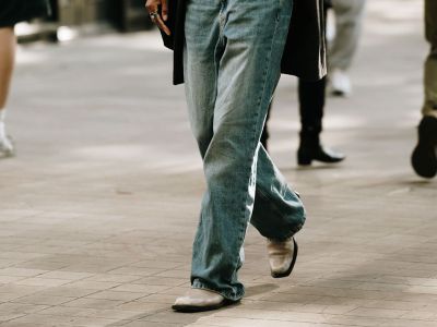 Το απόλυτο styling trick της ανοιξιάτικης σεζόν: Jeans + Flats