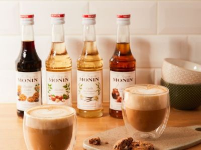 Τα νέα Monin 250ml είναι το μυστικό για να δημιουργήσεις το επόμενο viral ρόφημα στο σπίτι σου