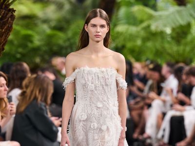 Dior Haute Couture 2026/2027: Η συλλογή που συζητούν όλοι & οι φήμες για το νυφικό της Taylor Swift