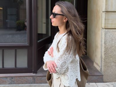 Η crochet cardigan είναι το καλοκαιρινό layering που θα βλέπεις παντού & πώς να την φορέσεις