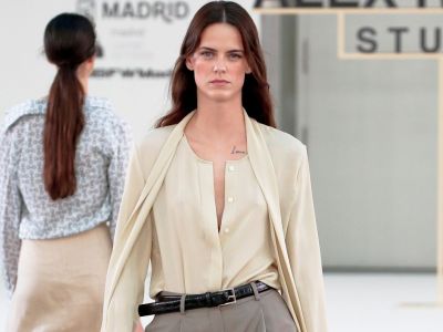 6 looks από τις πασαρέλες της σεζόν SS27, που μπορείς εύκολα να αντιγράψεις για fall office looks