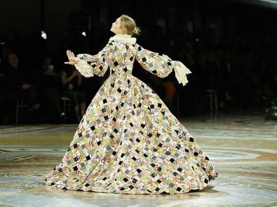 Από Botticelli blush μέχρι Italian manicure: Το Vogue World 2026 έγραψε το νέο beauty manifesto