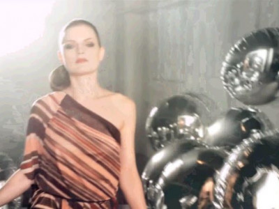 Νέο βίντεο από τα high fashion πολυκαταστήματα Nordstrom για το καλοκαίρι που έρχεται