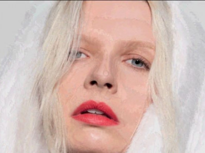 Όλες έχετε δικαίωμα στο modeling και όλες μπορείτε αρκεί να…