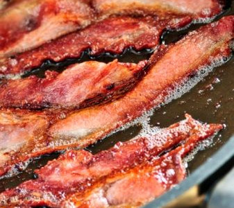 Λαχταριστό μπέικον σε τρία λεπτά!