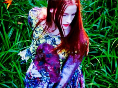 Λουλούδια παντού, προτείνει η βραζιλιάνικη Vogue