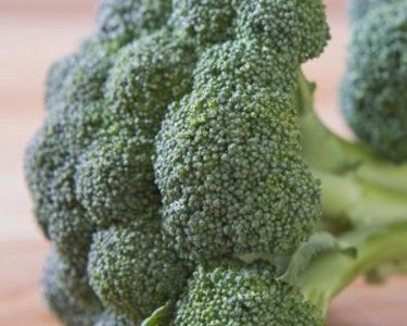 Υγιεινή σαλάτα με μπρόκολο