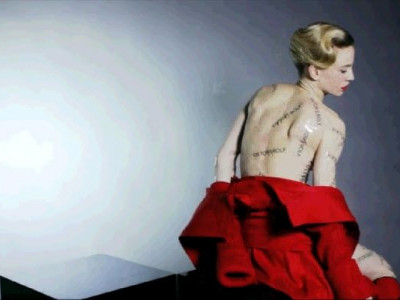 Viktor & Rolf αλά Marlene Dietrich