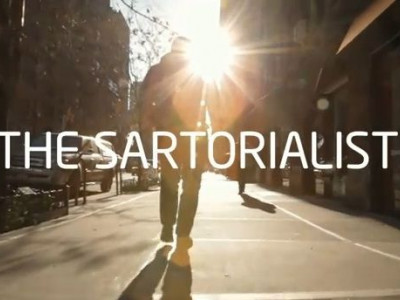 Ποιος είναι ο άντρας πίσω από την κάμερα;