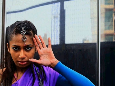 Mια Ινδή στο Λονδίνο