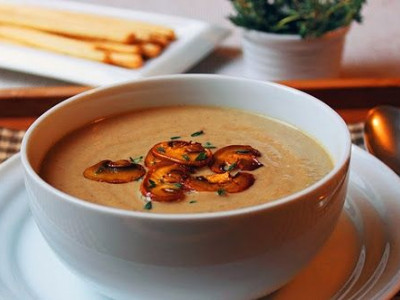 Υπέροχη βελουτέ μανιταρόσουπα για κρύες μέρες