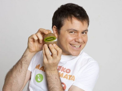 3 προτάσεις για σνακ με μέλι από τον Ευτύχη Μπλέτσα