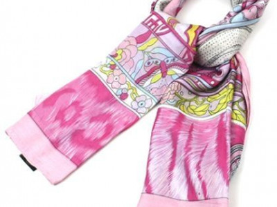 Φορέστε το φουλάρι σας με 10 διαφορετικούς τρόπους