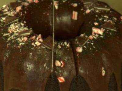 Φτιάξτε το τέλειο σοκολατένιο κέικ με γλάσο