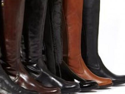 Καθαρίστε μόνες τις μπότες σας