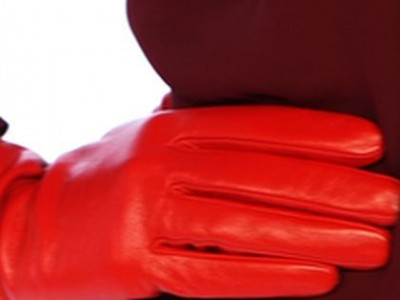 Τα ομορφότερα δερμάτινα γάντια της σεζόν