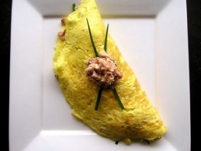 Τα μυστικά για τέλεια πεντανόστιμη ομελέτα από τον Jamie Oliver (video)