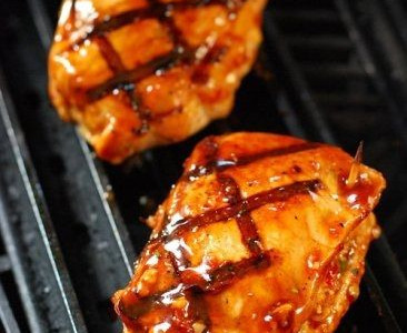 Πεντανόστιμες μπριζόλες με γέμιση μήλου… για μια ξεχωριστή Τσικνοπέμπτη