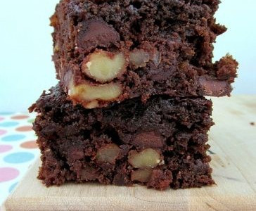 Φτιάξτε εύκολα και γρήγορα, fudge brownies που λιώνουν στο στόμα