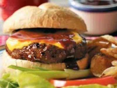 Τα πιο νόστιμα σπιτικά burgers, για να γλείφετε και τα δάχτυλά σας!