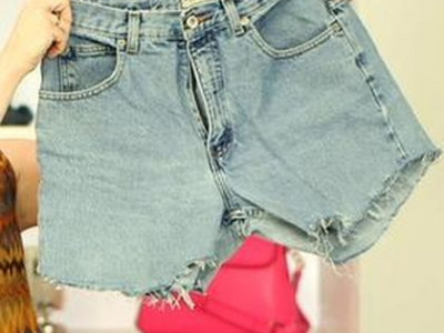 Το τέλειο τζιν σορτσάκι; Φτιάξτε το μόνες σας, σε 4 λεπτά!