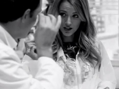 Video: Η Blake Lively στα «άδυτα» της L'Oreal Paris!