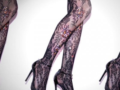 Δώστε λάμψη στο αγαπημένο σας καλσόν!