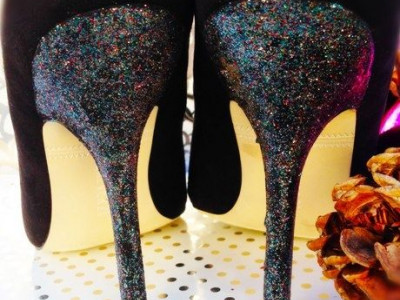 Αναβαθμίστε τα παλιά σας ψηλοτάκουνα με glitter!