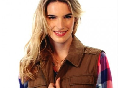 4 νέοι τρόποι να φορέσετε το καρό πουκάμισο