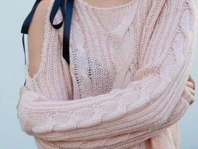 Έχετε βαρεθεί το παλιό σας πουλόβερ; Αναβαθμίστε το με έναν φιόγκο!