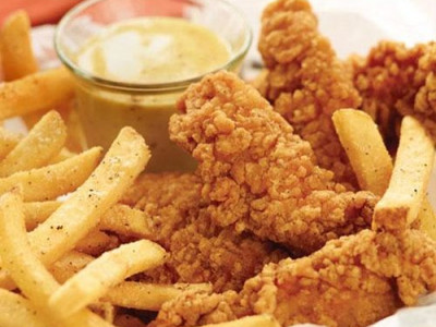 Αυτές είναι, με διαφορά, οι πιο νόστιμες κοτομπουκιές που θα δοκιμάσετε ποτέ!